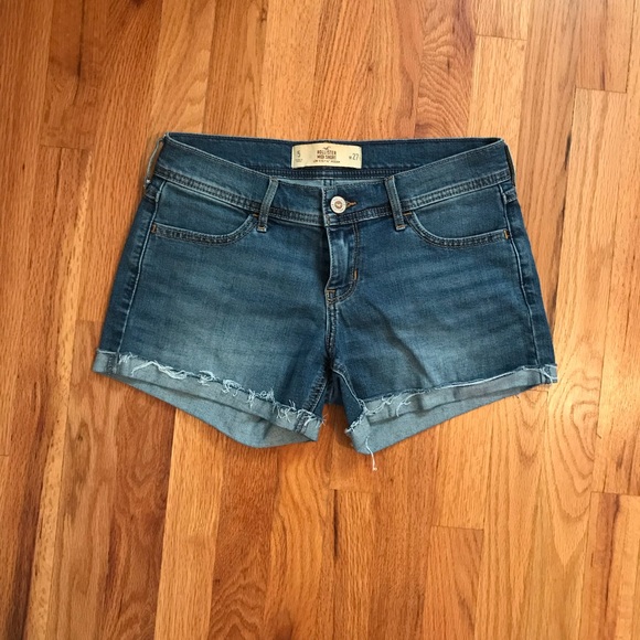 Hollister Jean Shorts - Picture 1 of 1